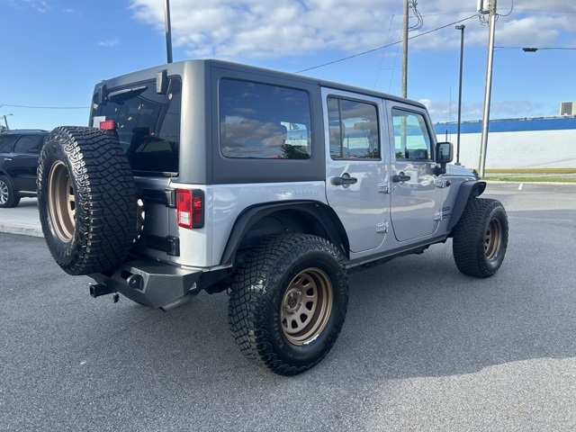 2016 Jeep Wrangler Unlimited Sport photo 3