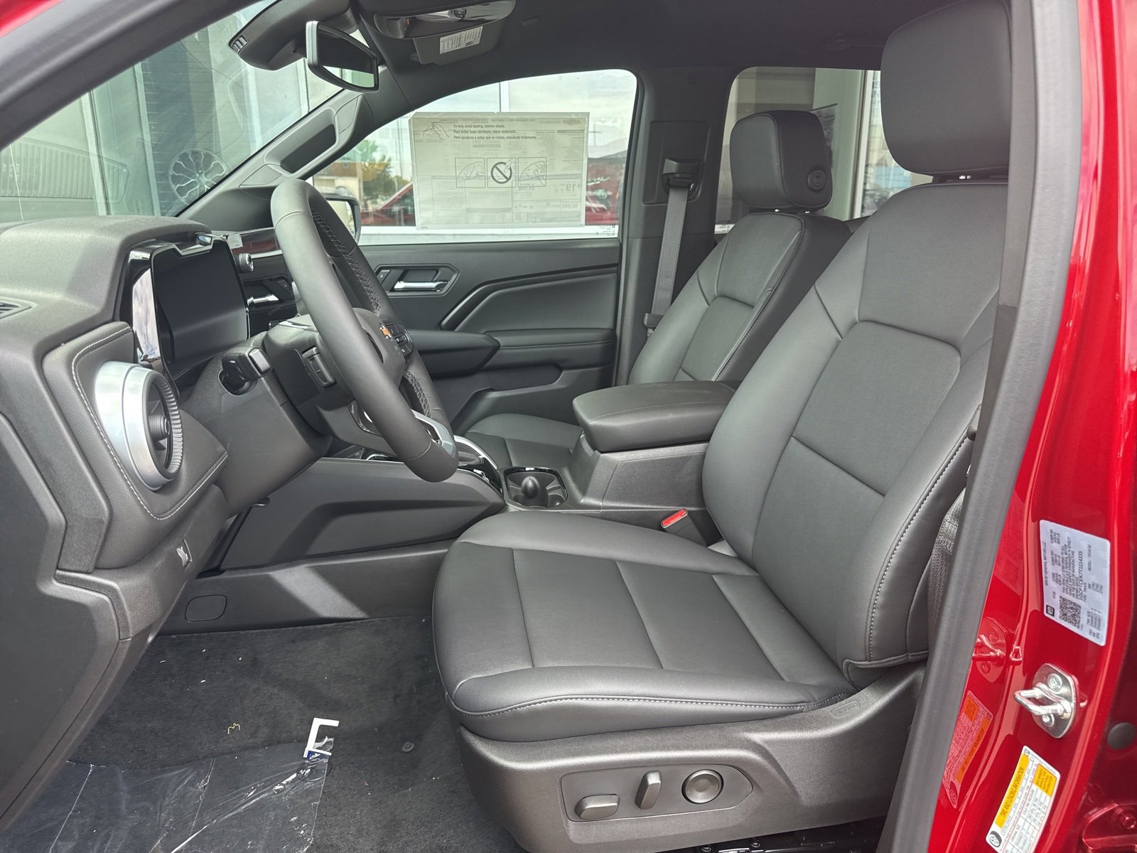 2026 Chevrolet Colorado LT photo 10