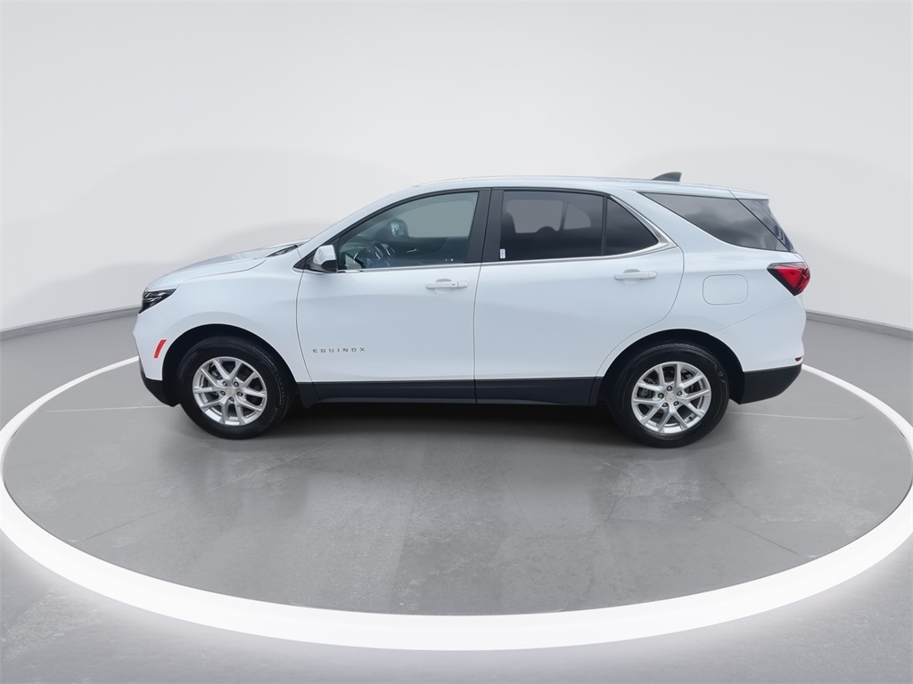 2023 Chevrolet Equinox LT photo 4