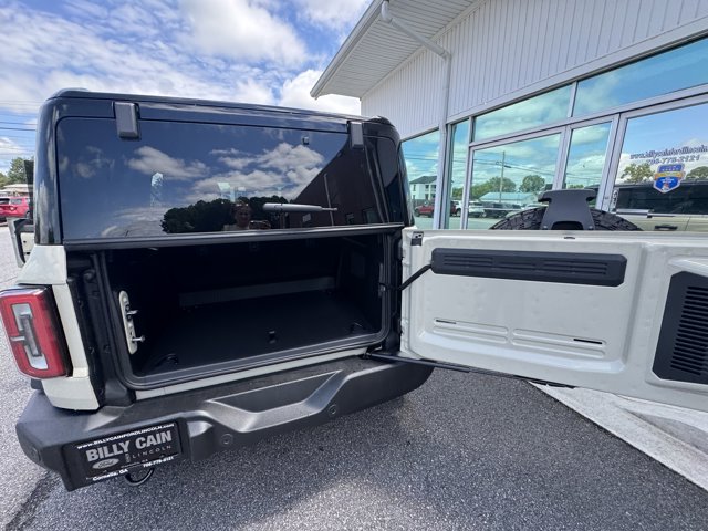 2025 Ford Bronco Outer Banks photo 9