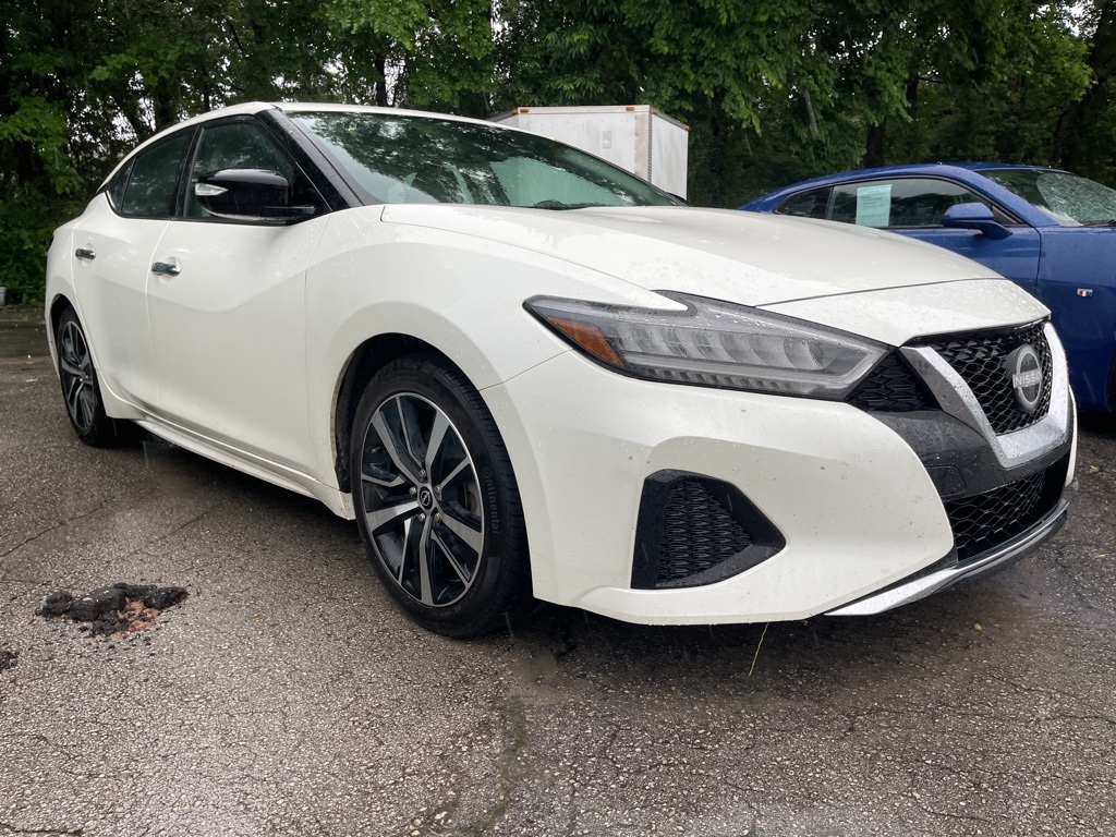 2023 Nissan Maxima SV photo 4