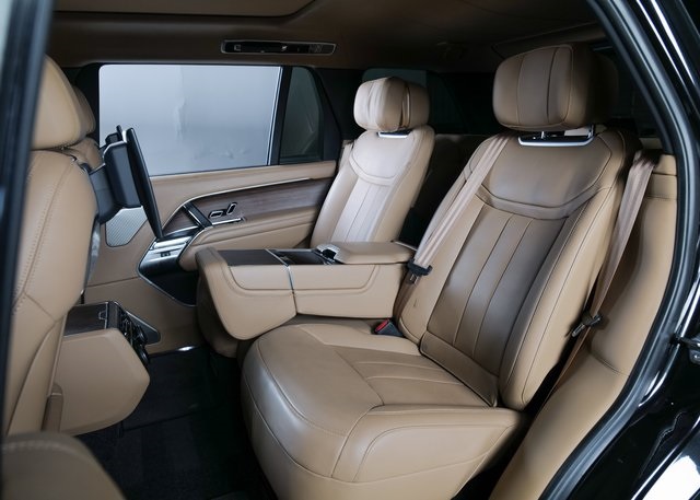 2024 Land Rover Range Rover Autobiography photo 5