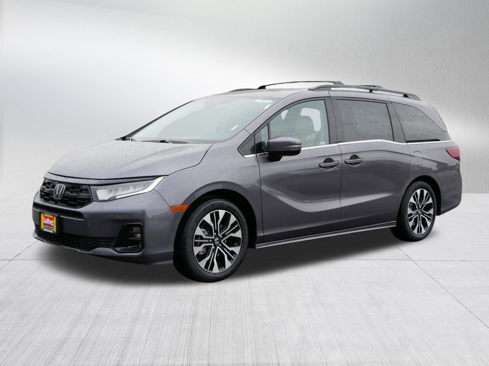 2026 Honda Odyssey Elite photo 3