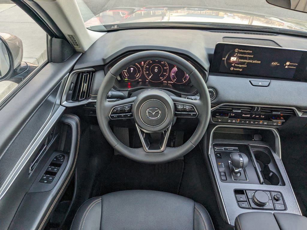 2025 Mazda CX-90 Plug-in Hybrid Preferred photo 19