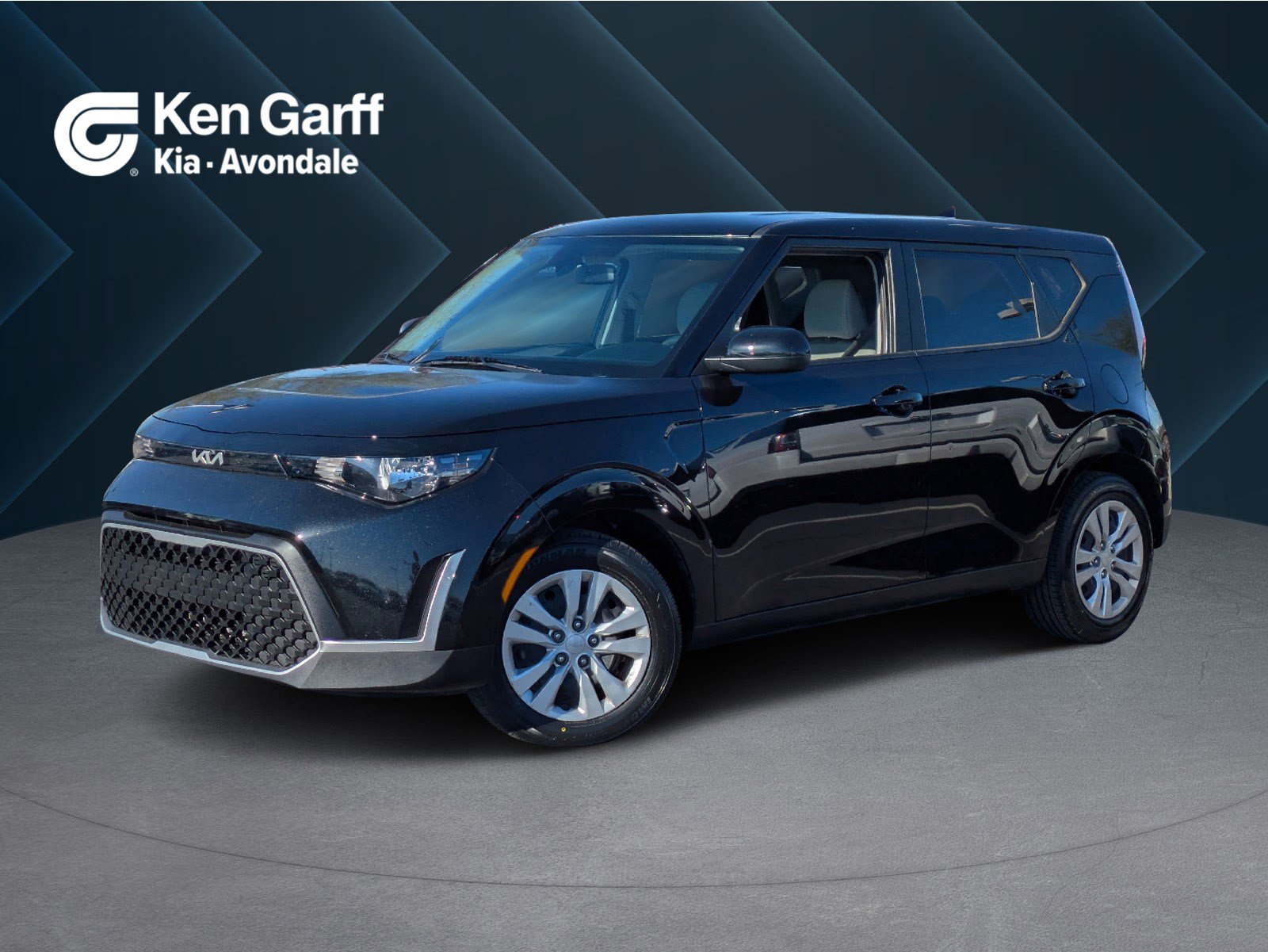 2023 Kia Soul LX's photo