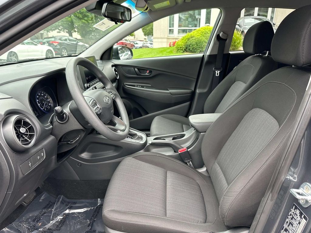 2023 Hyundai Kona SEL photo 34