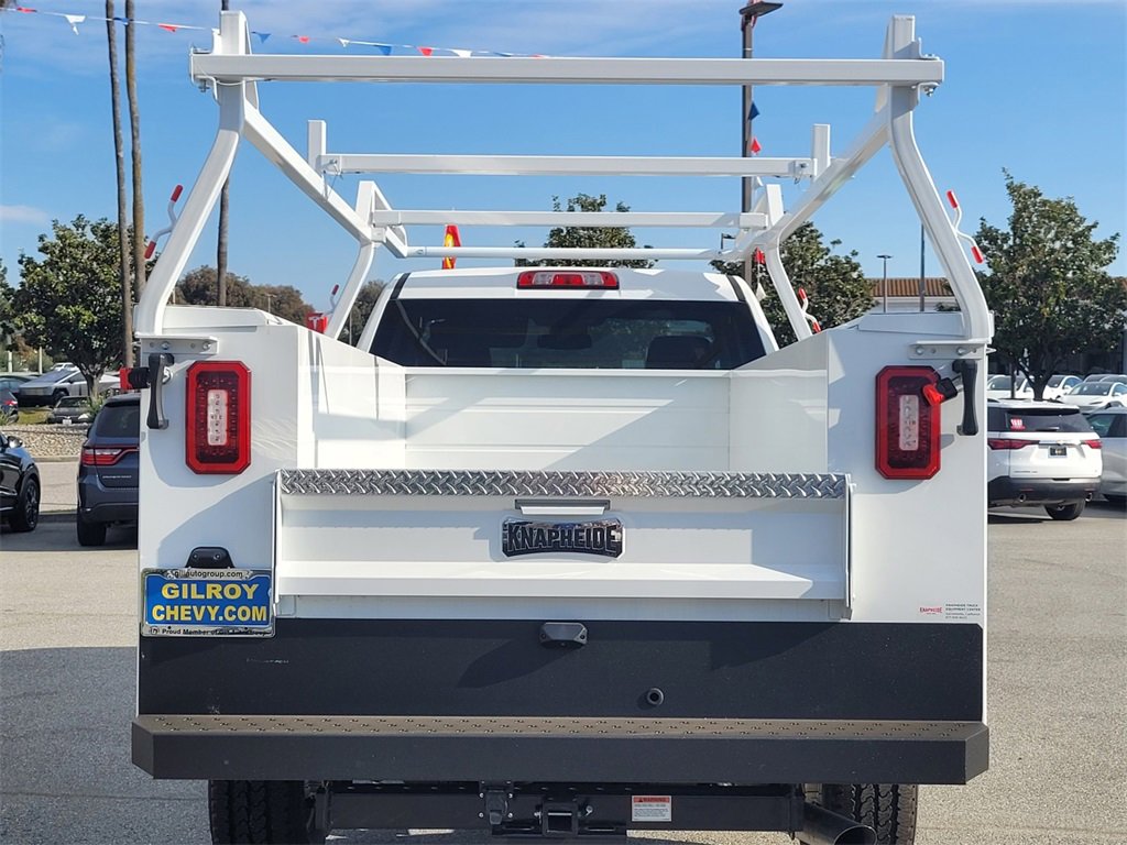 2024 Chevrolet Silverado 2500HD photo 3