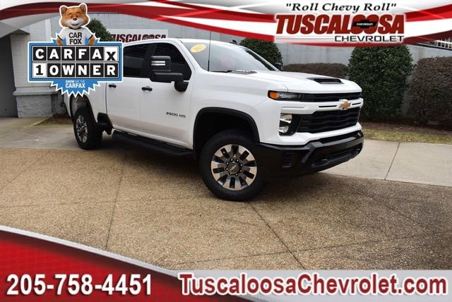 2025 Chevrolet Silverado 2500HD Custom's photo