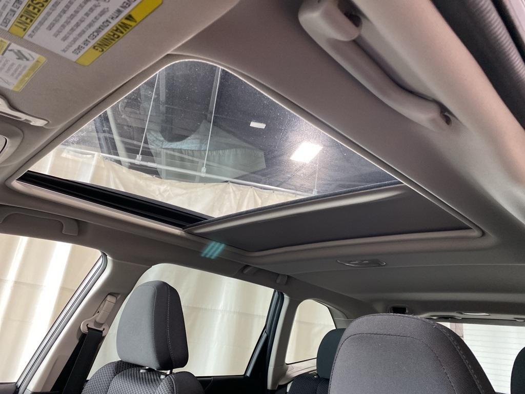 2022 Subaru Forester Premium photo 2