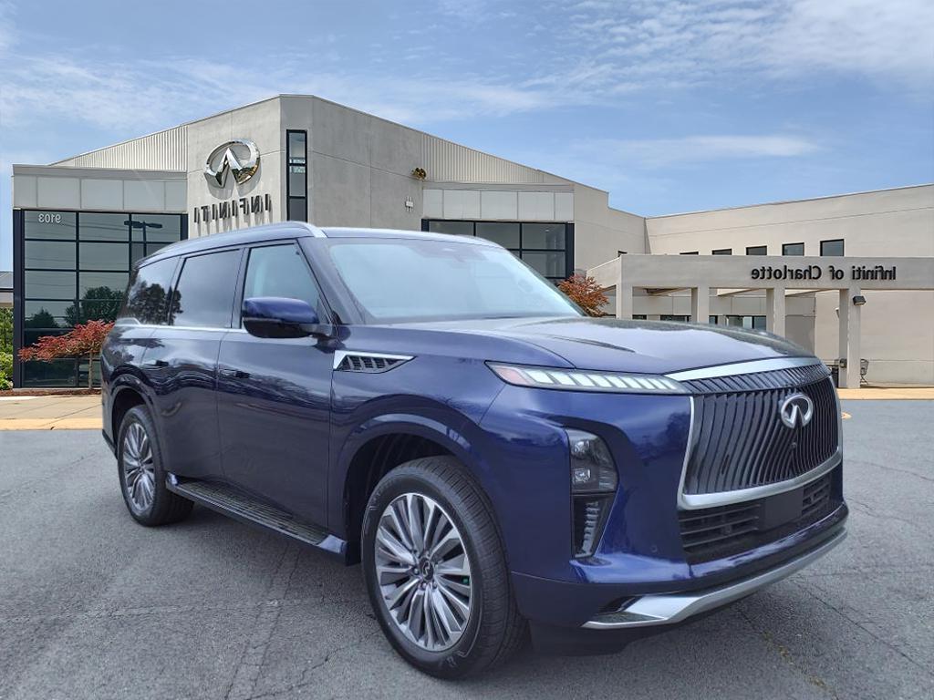 2025 INFINITI QX80 Luxe 4WD's photo