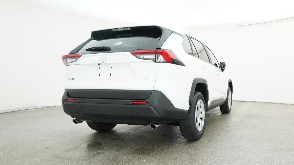 2025 Toyota RAV4 LE photo 19
