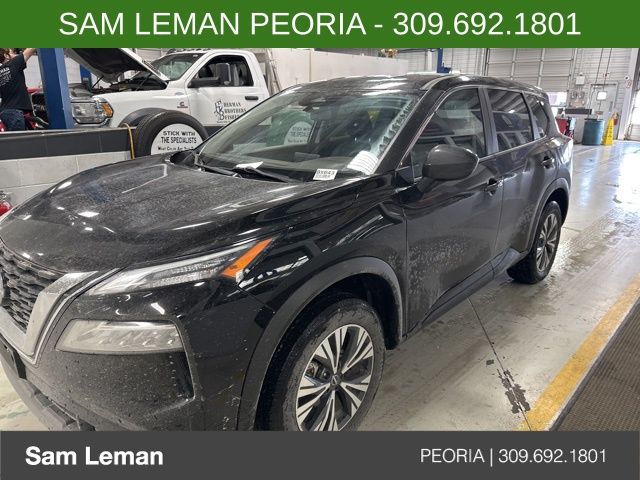 2023 Nissan Rogue SV's photo