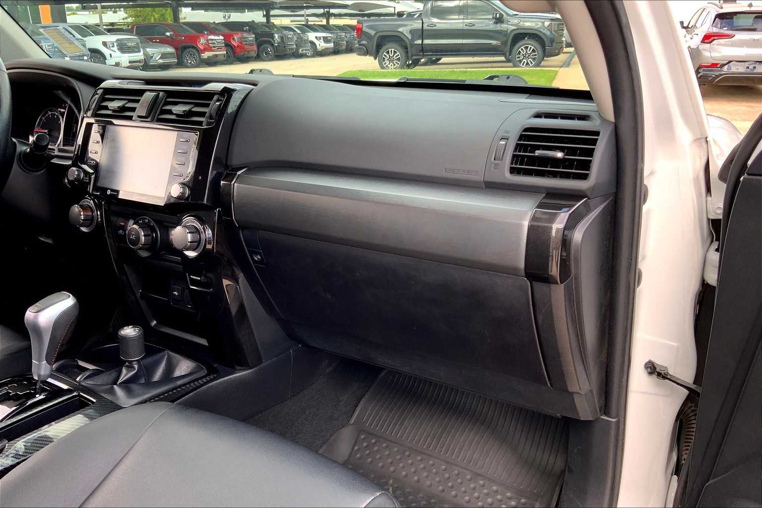 2024 Toyota 4Runner TRD Premium photo 17