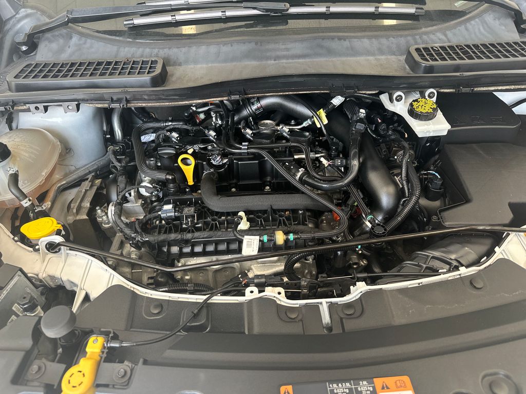 2019 Ford Escape SEL photo 23