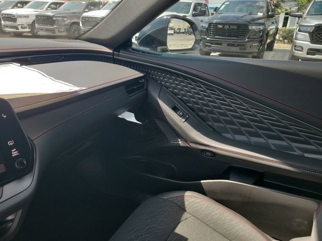 2025 Dodge Charger R/T photo 26