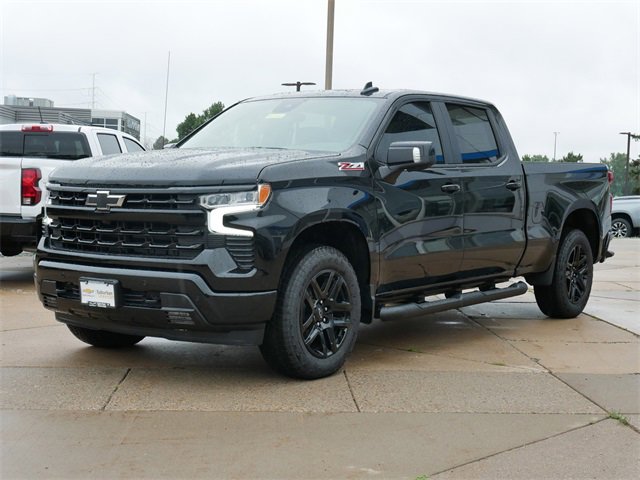 2026 Chevrolet Silverado 1500 RST photo 3
