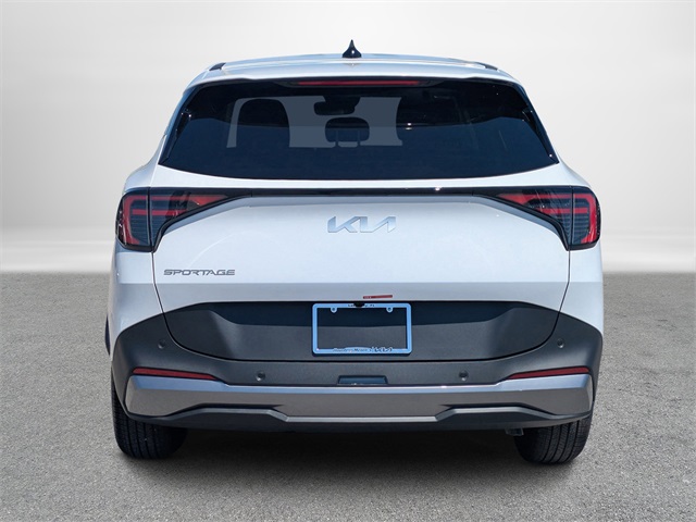 2026 Kia Sportage LX photo 4