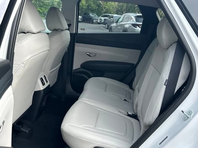 2025 Hyundai Tucson SEL Convenience photo 11