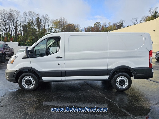 2024 Ford Transit photo 4