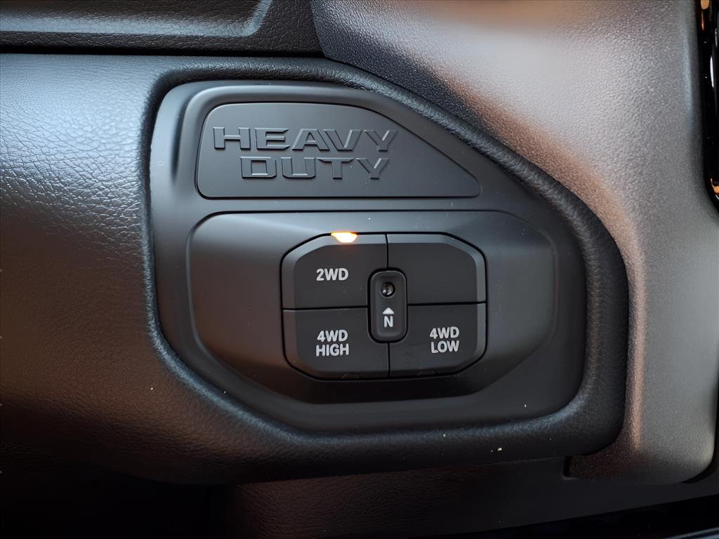 2025 Ram 5500 Tradesman photo 11