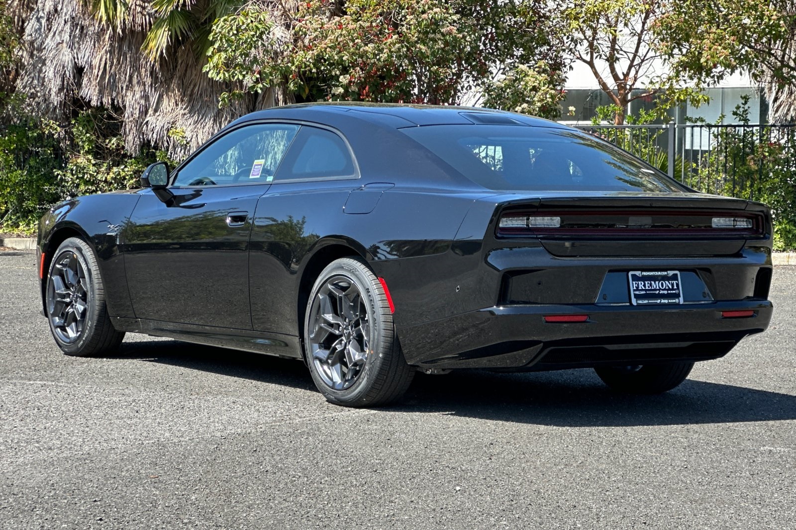 2025 Dodge Charger R/T photo 5