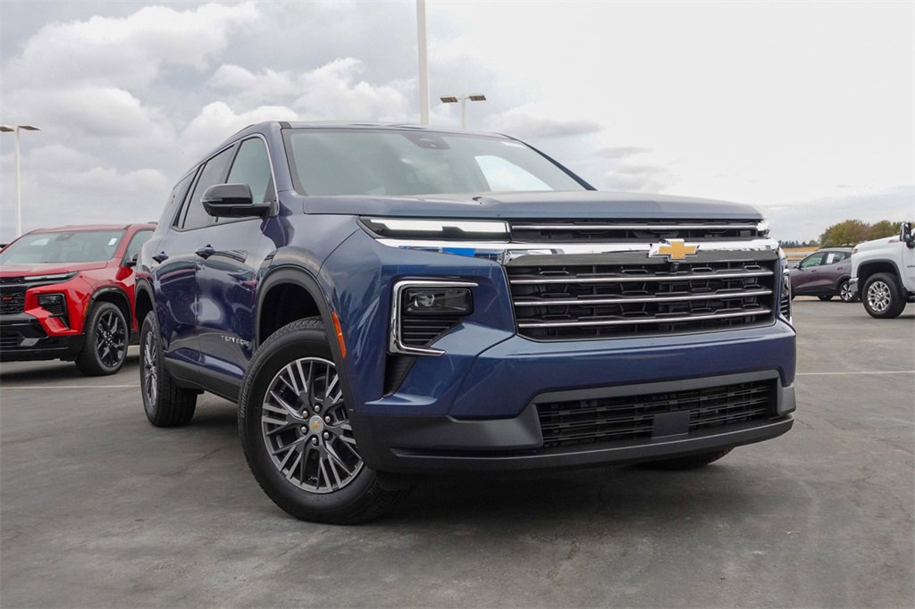 2026 Chevrolet Traverse LT's photo