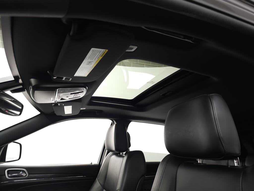 2021 Jeep Grand Cherokee Limited photo 16