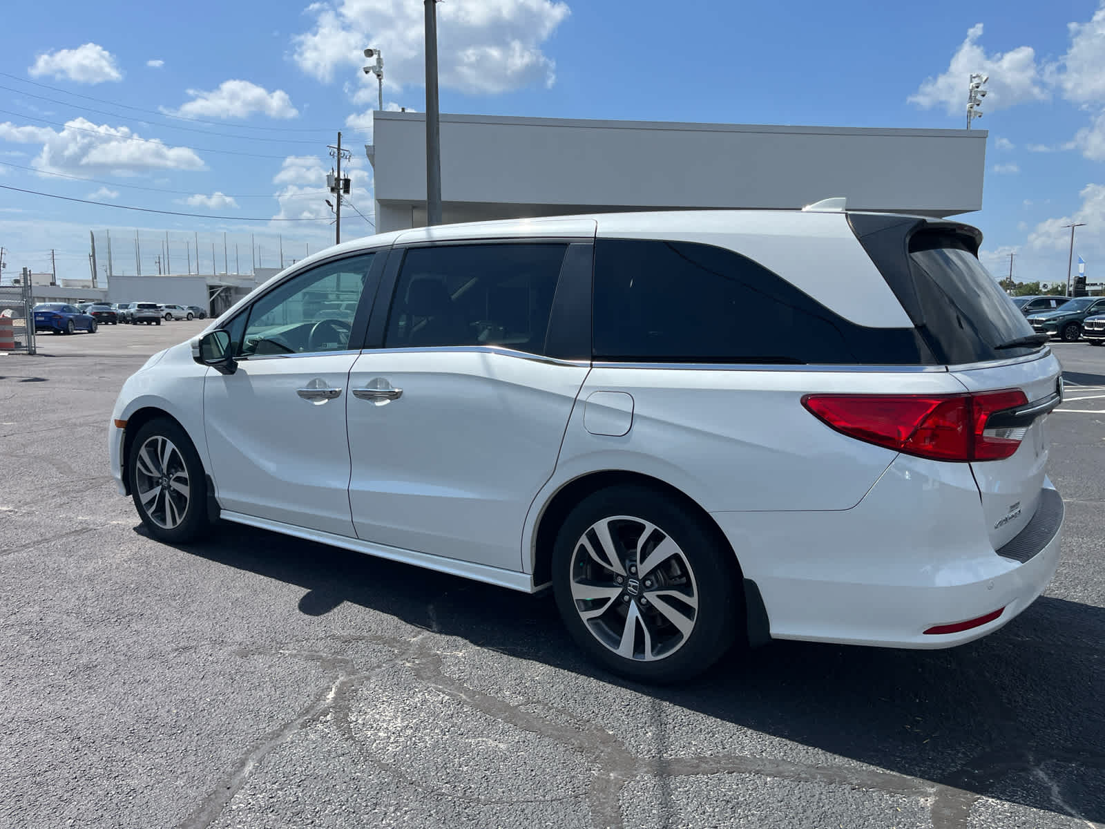 2022 Honda Odyssey Touring photo 6