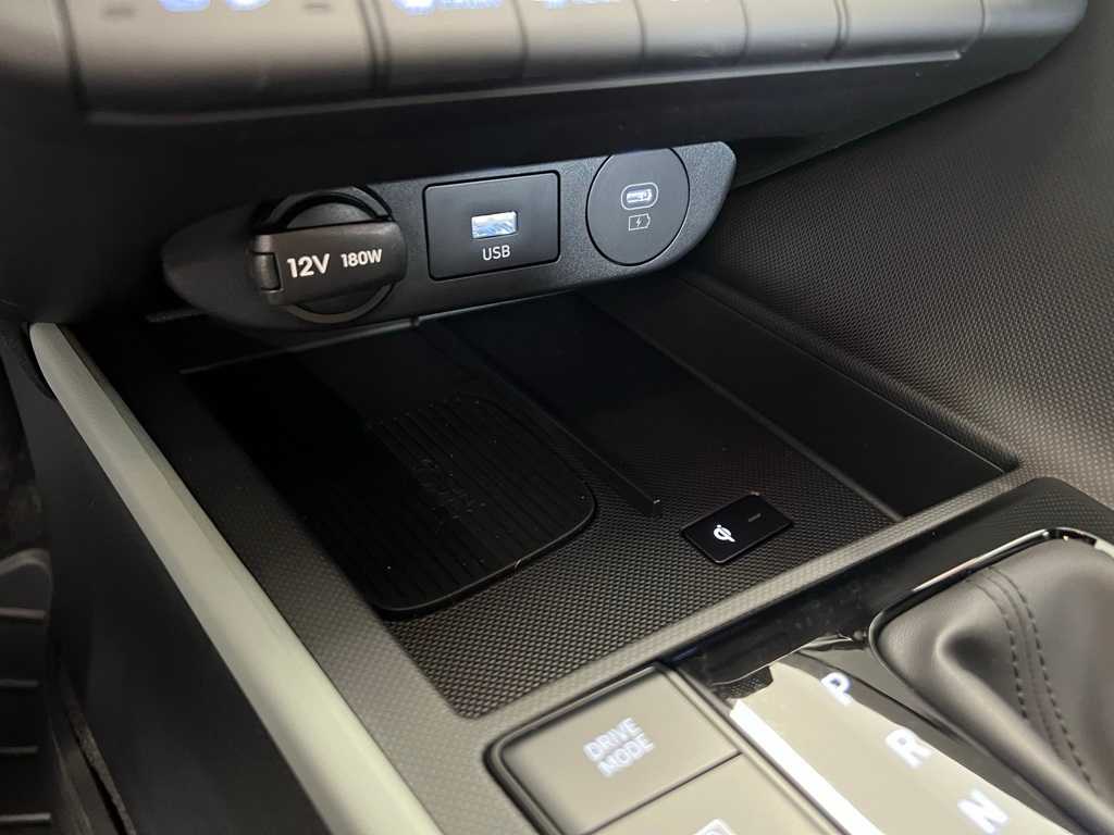 2025 Hyundai Elantra Hybrid Limited photo 35