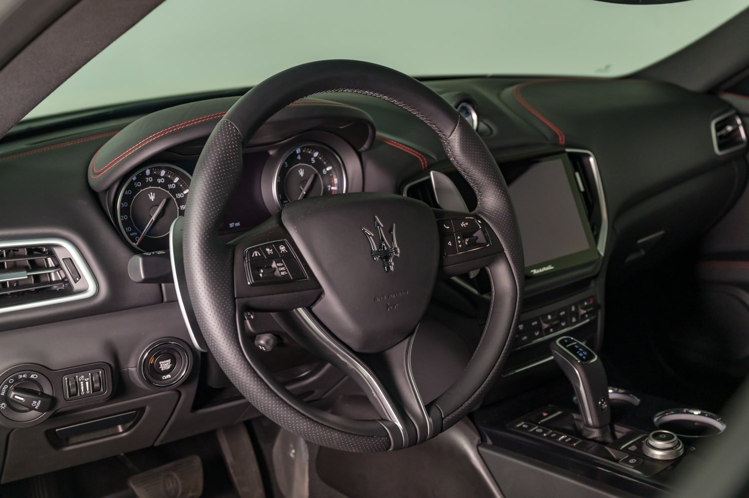 2024 Maserati Ghibli Modena photo 13