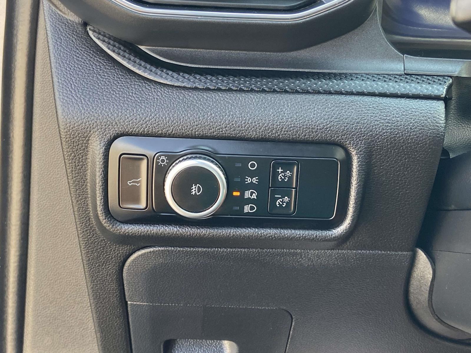 2023 Ford Explorer ST photo 14