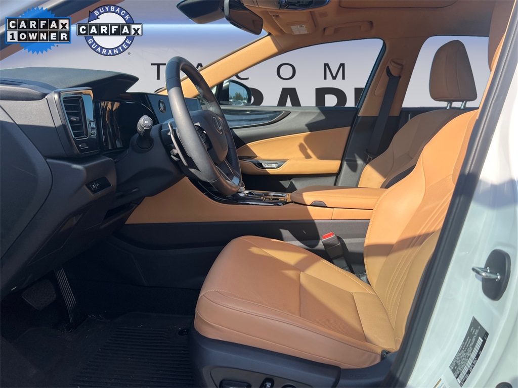 2024 Lexus NX 350 photo 9