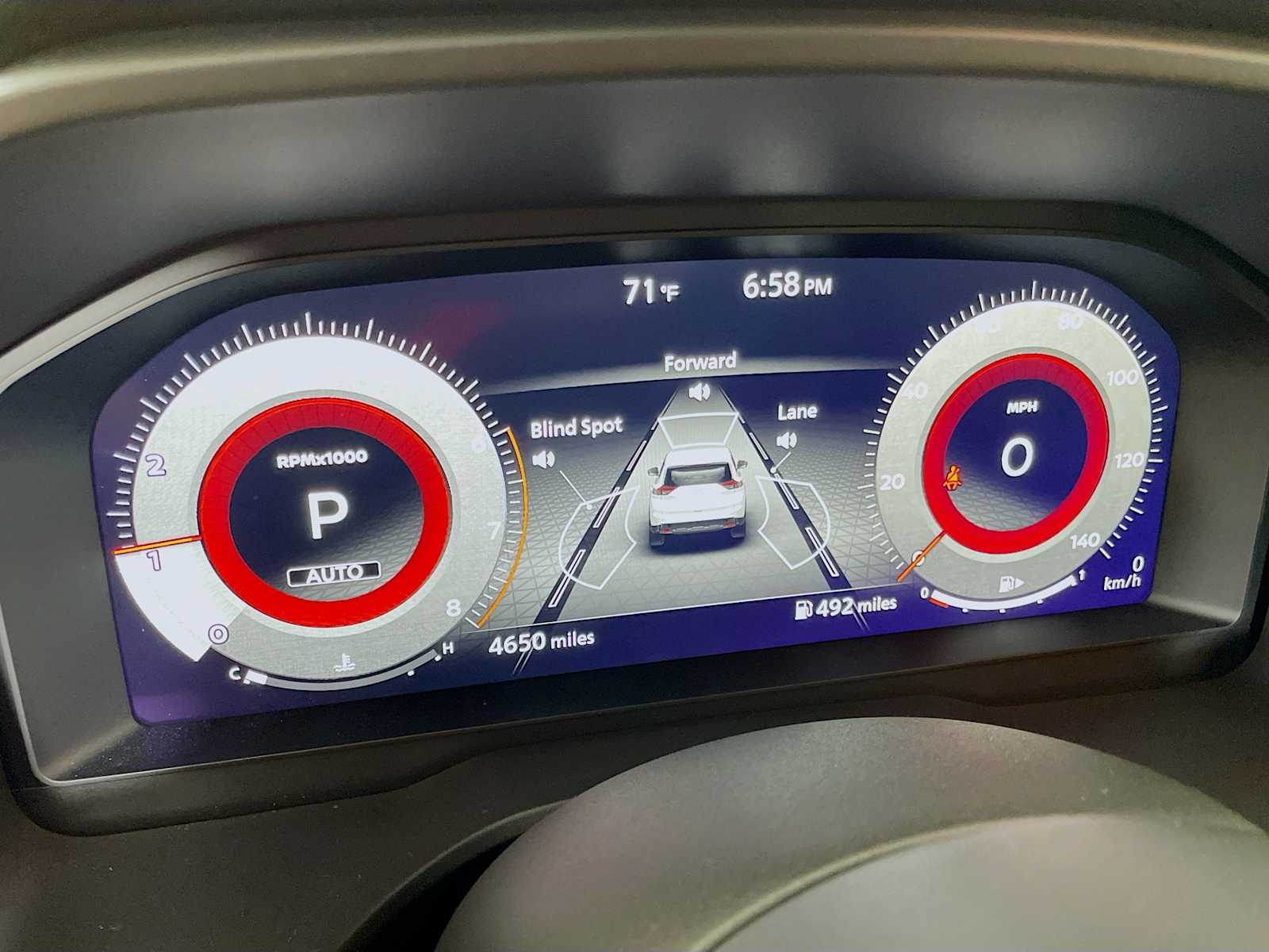 2024 Nissan Rogue Platinum photo 9