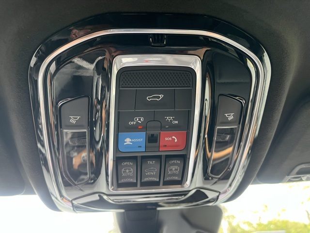 2024 Jeep Grand Cherokee L Summit photo 30