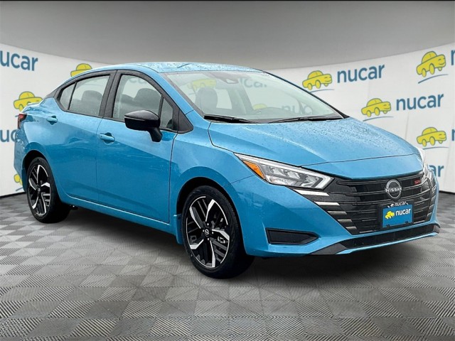 New 2025 Nissan Versa 1.6 SR