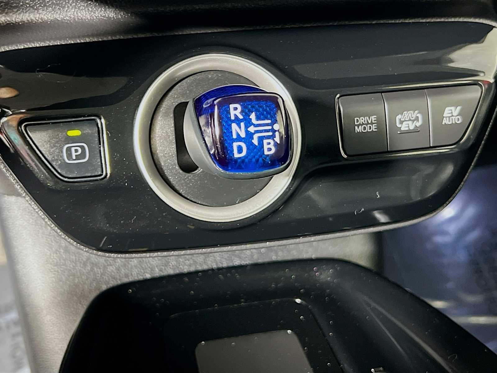 2020 Toyota Prius Prime Limited photo 16