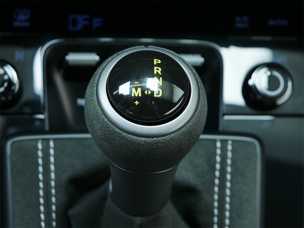 2024 Porsche 911 GT3 photo 24