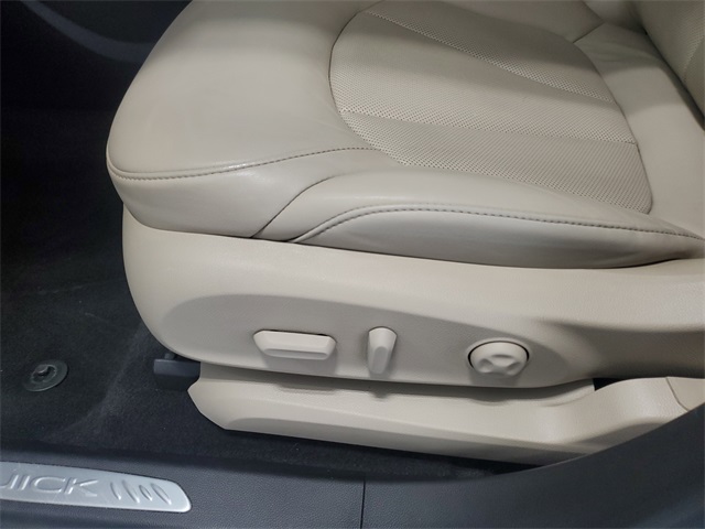 2020 Buick Envision Essence photo 7
