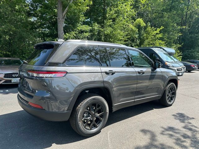 2025 Jeep Grand Cherokee Altitude X photo 4