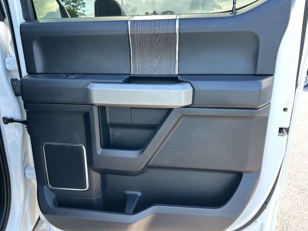 2020 Ford F-250 photo 36