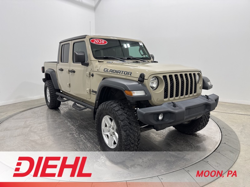 2020 Jeep Gladiator Sport S's photo