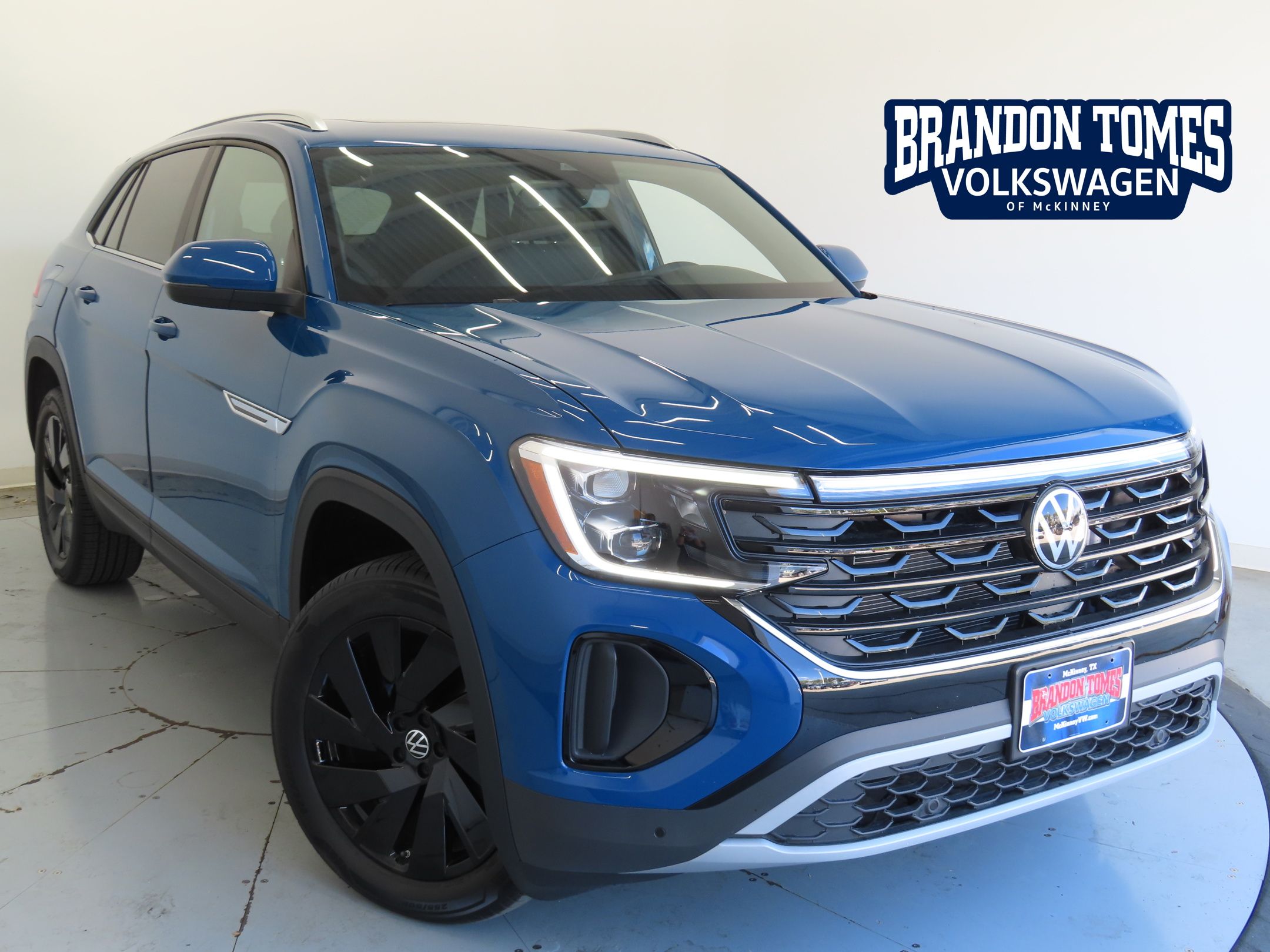 2025 Volkswagen Atlas Cross Sport SE w/Tech's photo