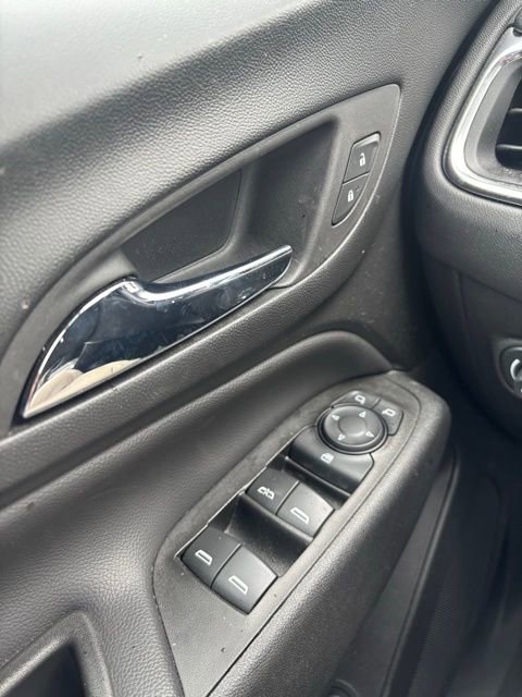 2022 Chevrolet Equinox LT photo 18