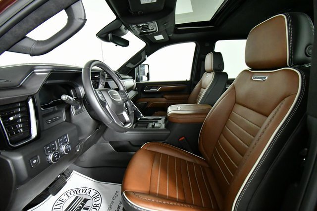 2024 Gmc Sierra 3500 HD Denali Ultimate photo 4