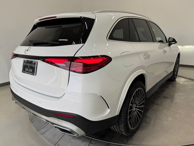 2026 Mercedes Benz GLC 300 photo 27