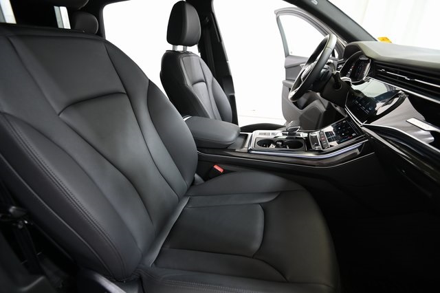 2022 Audi Q7 55 Premium photo 22