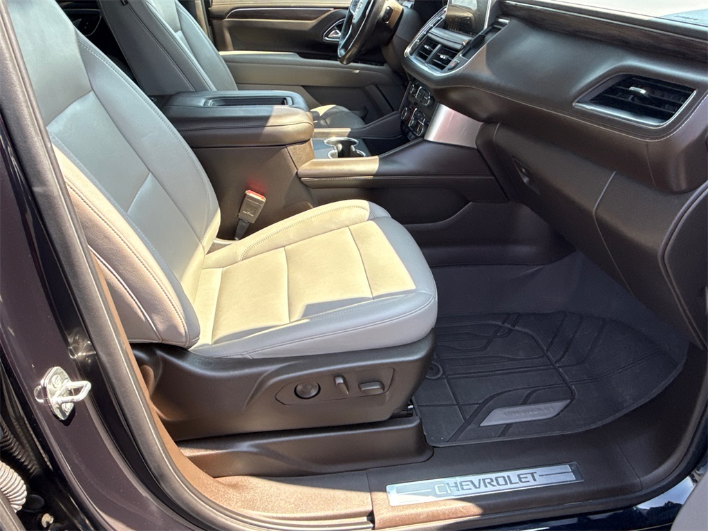 2021 Chevrolet Tahoe LT photo 11