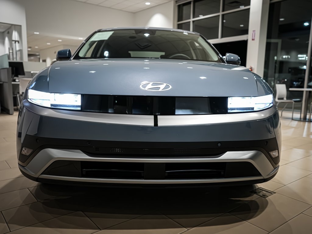 Certified 2025 Hyundai IONIQ 5 SE with VIN 7YAKM4DA5SY008115 for sale in Palm Springs, CA