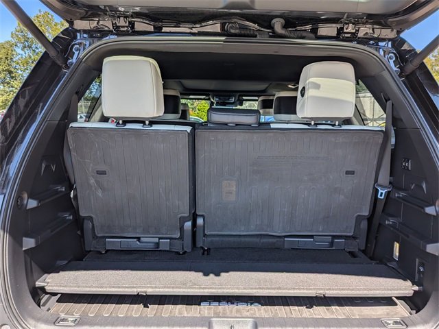 2025 Toyota Sequoia SR5 photo 32