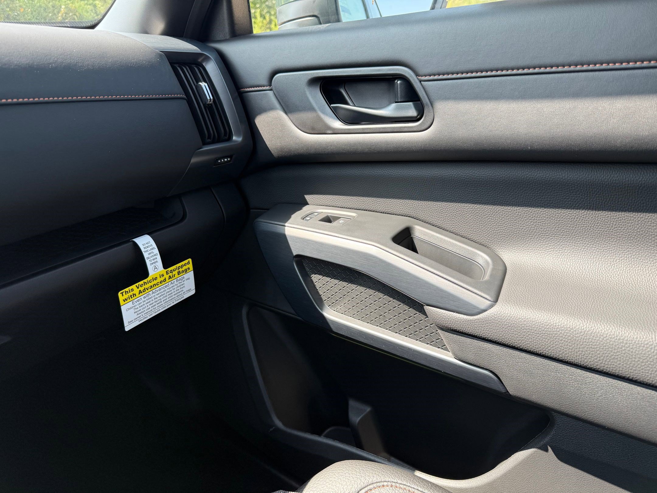 2025 Nissan Pathfinder Rock Creek photo 23